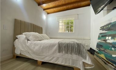 APARTAESTUDIO AMOBLADO EN ARRIENDO - ENVIGADO