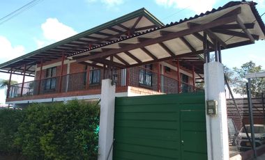 casa campestre en venta en altagracia. Cod V20682