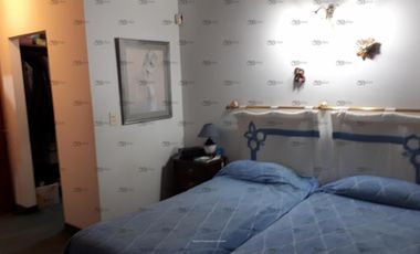 BARBARO VENDE DUPLEX EN EL CENTRO DE SAN MARTIN