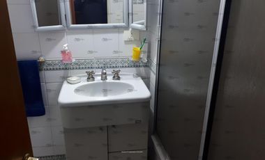 BARBARO VENDE DUPLEX EN EL CENTRO DE SAN MARTIN