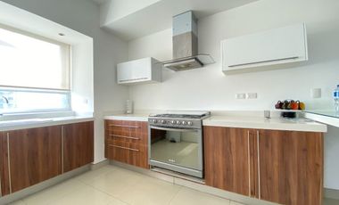 Departamento Amueblado en SONATA TOWERS