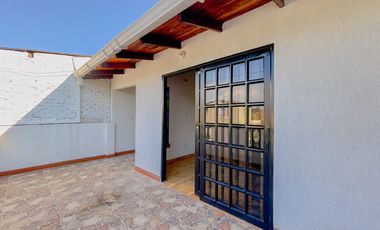 VENTA CASA TRES PISOS PALMIRA Barrio Portal de las Palmas. Cod V6135