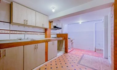 VENTA CASA TRES PISOS PALMIRA Barrio Portal de las Palmas. Cod V6135