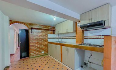 VENTA CASA TRES PISOS PALMIRA Barrio Portal de las Palmas. Cod V6135