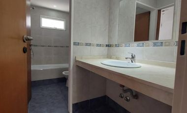 OPORTUNIDAD ULTIMO PRECIO - DEPARTAMENTO 3 AMB. SEMIPISO