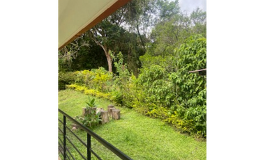 Vendo Casa Lote 2200 mts mesitas del colegio