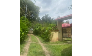 Vendo Casa Lote 2200 mts mesitas del colegio