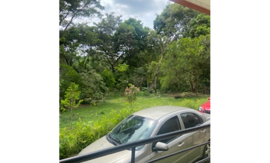 Vendo Casa Lote 2200 mts mesitas del colegio