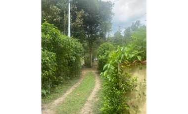 Vendo Casa Lote 2200 mts mesitas del colegio