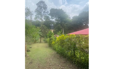 Vendo Casa Lote 2200 mts mesitas del colegio