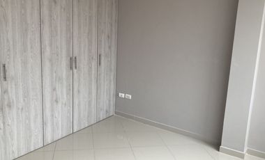 Kennedy Norte,  Alquiler Dpto. en   con terrraza  cerca de la ganga, cerramiento   2 D