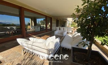 Departamento de Lujo con jardín en venta de 400 m2, Vitacura