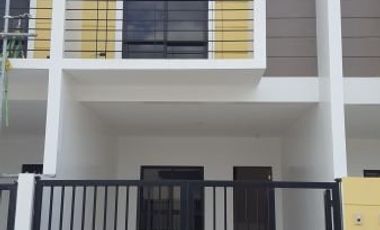 3 Bedrooms Townhouse for Sale at Kathleen Place 4 near TV5