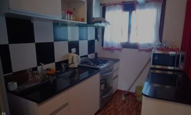 VENDO CHALET CON PISCINA Y QUINCHO