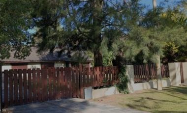 VENDO CHALET CON PISCINA Y QUINCHO