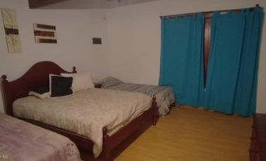 VENDO CHALET CON PISCINA Y QUINCHO