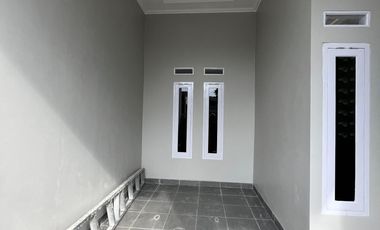 Rumah 15 menit ke Primaya Hospital Bekasi Utara Hadap Timur J-38110
