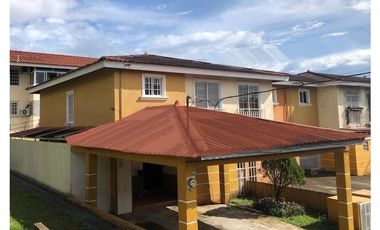 ALQUILER O VENTA DE CASA EN LAS ACACIAS