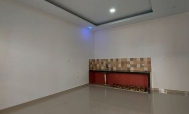 Rmh minimalis 2 lantai siap huni dijagakarsa,Jaksel
