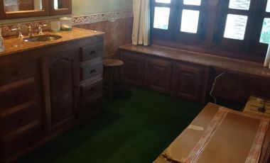 Interesante inmueble comercial + vivienda en venta en Lomas de Zamora