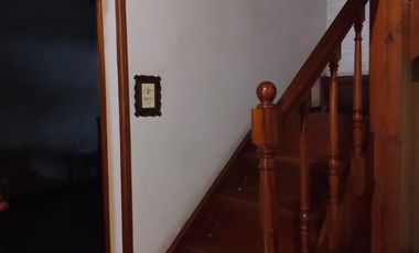 Interesante inmueble comercial + vivienda en venta en Lomas de Zamora