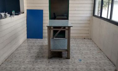 Interesante inmueble comercial + vivienda en venta en Lomas de Zamora