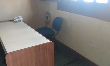 Interesante inmueble comercial + vivienda en venta en Lomas de Zamora