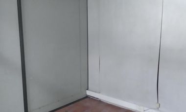 Interesante inmueble comercial + vivienda en venta en Lomas de Zamora
