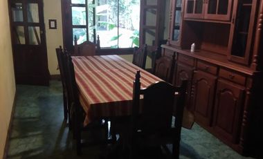 Interesante inmueble comercial + vivienda en venta en Lomas de Zamora