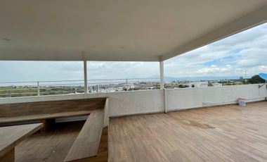 EN RENTA DEPARTAMENTO DE LUJO ALTOZANO MODERNO NUEVO CON VISTA