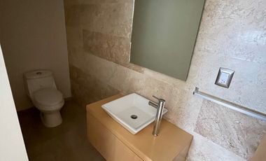EN RENTA DEPARTAMENTO DE LUJO ALTOZANO MODERNO NUEVO CON VISTA