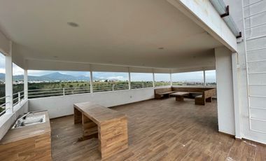 EN RENTA DEPARTAMENTO DE LUJO ALTOZANO MODERNO NUEVO CON VISTA
