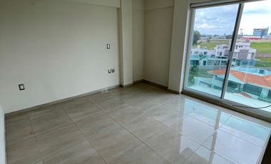 EN RENTA DEPARTAMENTO DE LUJO ALTOZANO MODERNO NUEVO CON VISTA