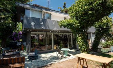 Casa en venta en sector Pedro de Valdivia Norte, cercano a Mall Costanera Center