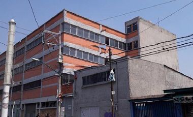 PANTITLAN  EDIFICIO COMERCIAL  RENTA  IZTACALCO  CDMX.