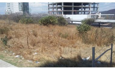 Terreno Comercial en venta o renta en Centro Sur. Querétaro. 1,250 m2 en el Corazón Comercial y Financiero, Centro Sur