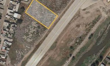 LOTE COMERCIAL    EJE SUR PONIENTE