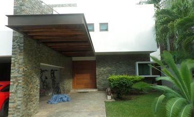 Residencia en venta en Villa magna Cancun Moderna