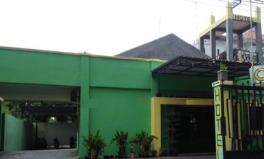 Komersial dijual di Jawa Timur, Surabaya