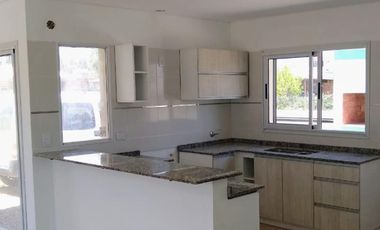 Casa a estrenar en Mina Clavero de 2 dormitorios