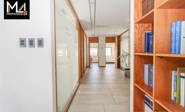 Oficina en Venta en El Golf