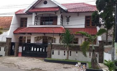 Dijual rumah kost di Jl.Candi Mendut kota Malang