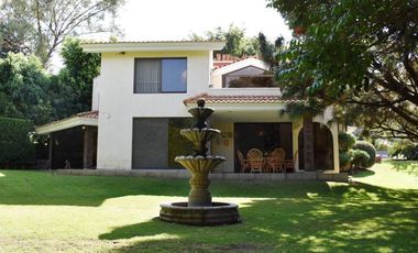 Las Cañadas, Casa en Venta a Campo de Golf con Bonita Vista