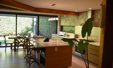 Las Cañadas, Casa en Venta a Campo de Golf con Bonita Vista