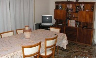 Venta de PH en excelente zona. Miramar.