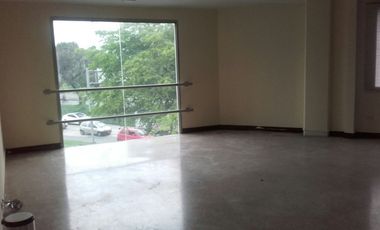 edificio en arriendo en catercol. Cod A6696477