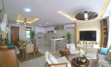 Quezon City Townhouse 4BR 3carpark inside subdiv nr LungCntr
