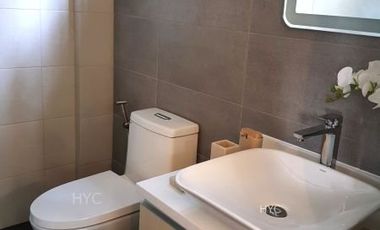 Quezon City Townhouse 4BR 3carpark inside subdiv nr LungCntr