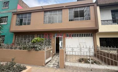 Casa En Venta Urb. La Florida - Rimac