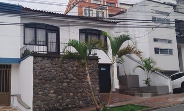 casa en venta en maraya. Cod V16759